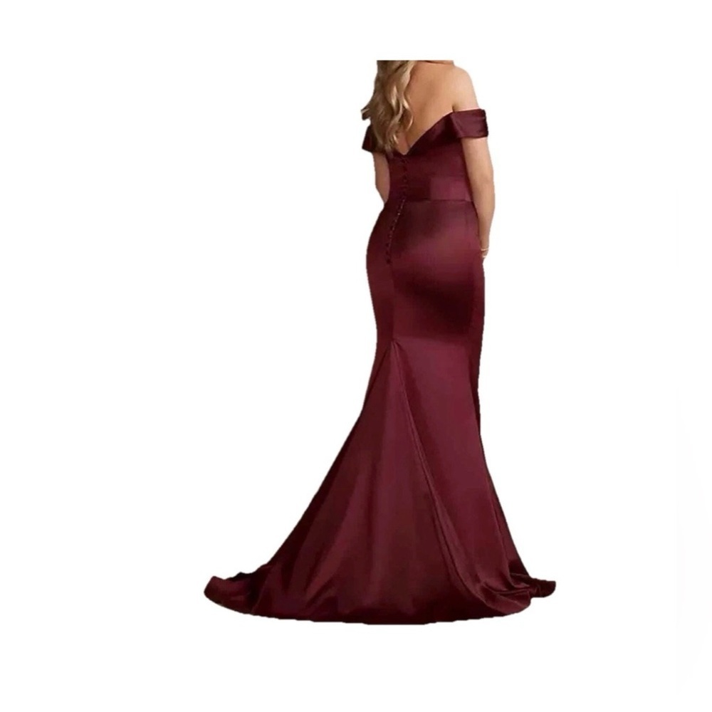 Signature Off-Shoulder Satin Mermaid Dress in Burgundy